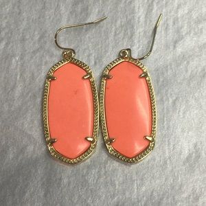 Kendra Scott Jewelry - Kendra Scott Coral Elle Earrings Kendra Scott Jewelry - Kendra Scott Coral Elle Earrings